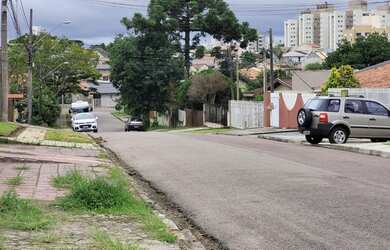 Imagem 15: TERRENO à venda com 385m² por R$ 500.000,00 no bairro Novo Mundo - CURITIBA...