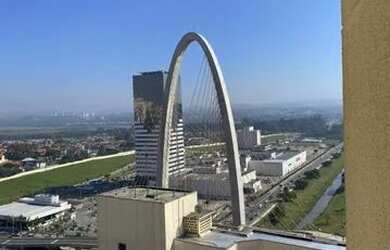 Imagem: O apartamento possui 2 Dormitórios, 2 Banheiros, 2 Vagas na