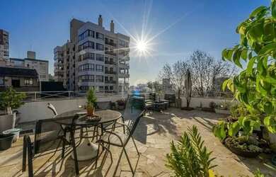 Imagem: O apartamento na cobertura possui 4 Dormitórios, 4 Banheiros