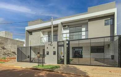 Imagem: A casa possui 3 Dormitórios, 2 Banheiros e 173m² de Área