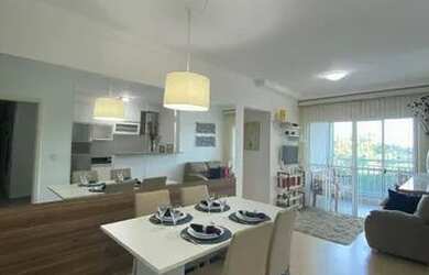 Imagem: O apartamento possui 3 Dormitórios, 1 Banheiro, 2 Vagas na