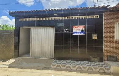 Imagem: A casa possui 2 Dormitórios, 1 Banheiro, 1 Vaga na garagem