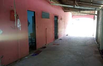 Imagem 2: Casa no taua. 3 Vagas na garageme3 Dormitórios