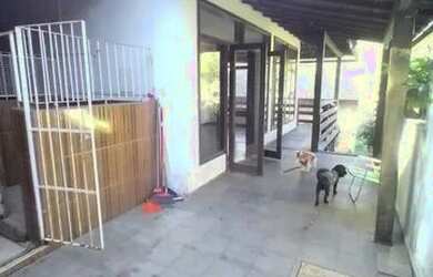 Imagem 2: Vendo casa. 200m² de Área, 1 Vaga na garageme2 Dormitórios