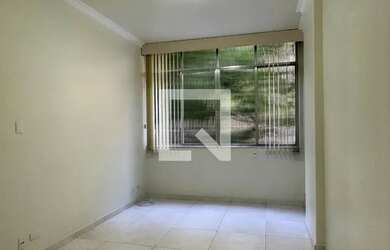 Imagem: O apartamento possui 1 Dormitório, 2 Banheiros e 50m² de Área