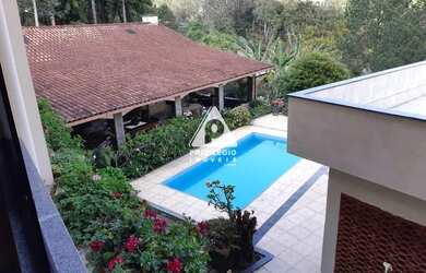 Imagem: A chácara possui 500m² de Área e está localizado em Mury