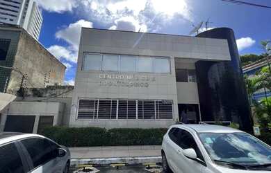 Imagem: O depósito possui 1 Vaga na garagem, 24m² de Área e está