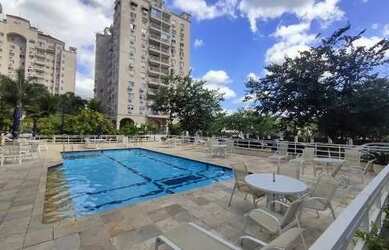 Imagem: O apartamento possui 2 Dormitórios, 2 Banheiros, 1 Vaga na