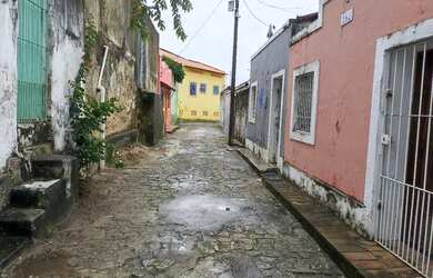 Imagem: A casa possui 2 Dormitórios, 1 Banheiro, 60m² de Área e