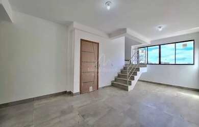 Imagem: O apartamento na cobertura possui 3 Dormitórios, 2 Banheiros