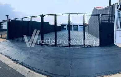 Imagem: O terreno possui 300m² de Área e está localizado em Loteamento