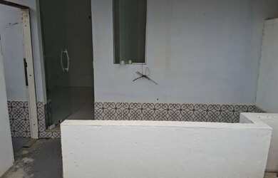 Imagem: A kitnet possui 1 Banheiro e está localizado em Cajueiro