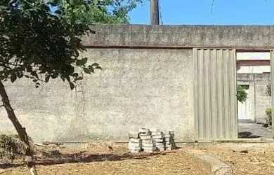 Imagem: O terreno possui 360m² de Área e está localizado em Pedro