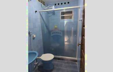 Imagem 15: Vende-se casa espaçosa em localização privilegiada