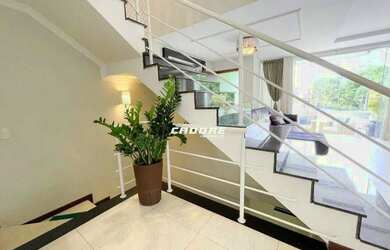 Imagem 7: Lindo Sobrado com 3 pavimentos bem localizado no bairro Velha I Cadore...