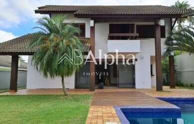 Imagem: A casa em condomínio possui 4 Dormitórios, 5 Banheiros, 4