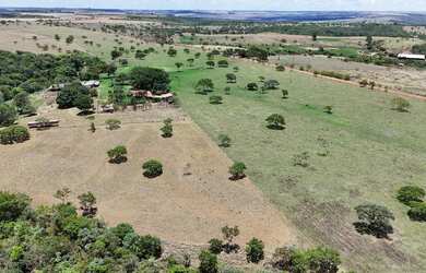 Imagem: A fazenda possui 25m² de Área e está localizado em Alexânia