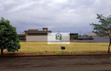 Imagem: O terreno possui 225m² de Área e está localizado em Ipiguá