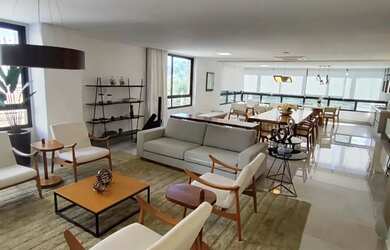 Imagem: O apartamento possui 3 Dormitórios, 5 Banheiros, 3 Vagas na