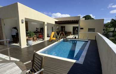 Imagem: A casa em condomínio possui 3 Dormitórios, 3 Banheiros, 4