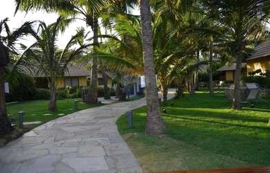 Imagem 9: Luxo à Beira-Mar: Apt Frente Piscina no Nannai Residence, Muro Alto