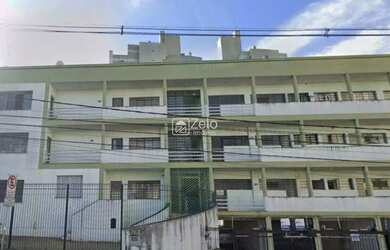 Imagem: O apartamento possui 1 Dormitório, 1 Banheiro, 1 Vaga na garagem