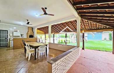 Imagem: A fazenda possui 180m² de Área e está localizado em Jardinópolis