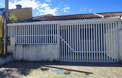 Imagem: A casa possui 2 Dormitórios, 1 Banheiro, 1 Vaga na garagem
