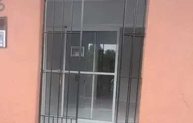 Imagem: A casa possui 2 Dormitórios, 2 Banheiros e está localizado