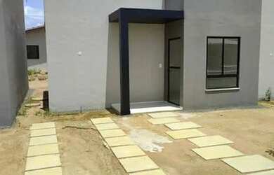 Imagem: A casa em condomínio possui 2 Dormitórios, 1 Banheiro, 2 Vagas