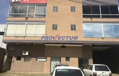 Imagem: O depósito possui 5 Vagas na garagem, 60m² de Área e está