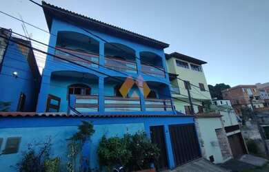 Imagem: A casa possui 3 Dormitórios, 2 Banheiros, 90m² de Área e