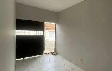 Imagem: A casa possui 3 Dormitórios, 2 Banheiros, 1 Vaga na garagem