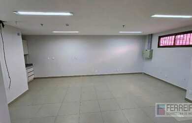 Imagem 13: Lojão Av. Jorge Amado - Imbuí