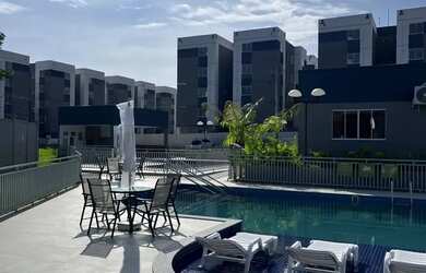 Imagem: O apartamento possui 2 Dormitórios, 1 Banheiro, 1 Vaga na garagem