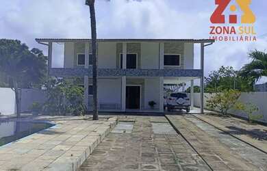 Imagem: A casa em condomínio possui 3 Dormitórios, 2 Banheiros, 1