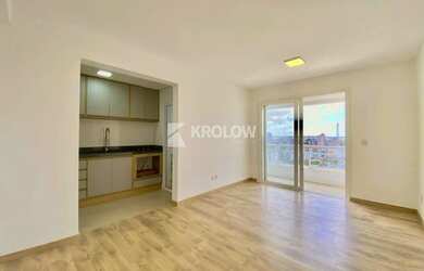 Imagem: O apartamento possui 3 Dormitórios, 1 Banheiro, 1 Vaga na garagem