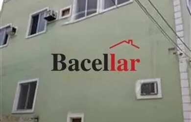 Imagem: O depósito possui 5 Vagas na garagem, 600m² de Área e está