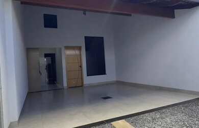 Imagem: A casa possui 3 Dormitórios, 2 Banheiros, 150m² de Área e