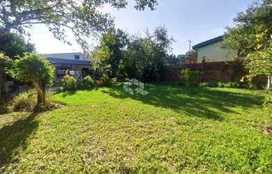 Imagem 15: Casa Ampla de 3 dormitórios sendo 1 suíte. Garagem coberta 2 carros. Pátio frente e fundos