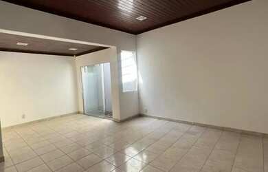 Imagem 11: x27 Ampla Casa na Tamandaré Próx 16 de Novembro 7X35m 4 Quartos 2 Suítes...