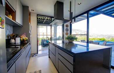 Imagem 12: Sobrado com 4 suítes em condomínio fechado em Atibaia - SP