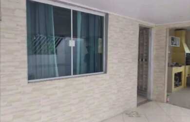 Imagem: A casa possui 3 Dormitórios e está localizado em Ceilândia