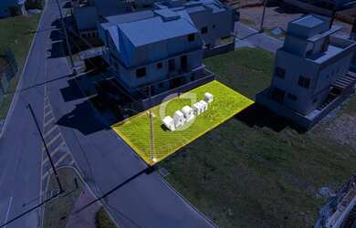 Imagem: O terreno possui 142m² de Área e está localizado em Santa