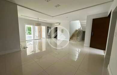 Imagem 2: CASA ALTO PADRÃO 4 SUÍTES CLOSET - PISCINA - ESPAÇO GOUTMET - TERRENO...