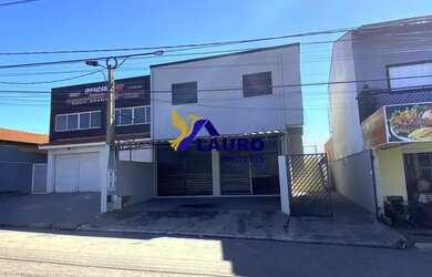 Imagem: O depósito possui 2 Vagas na garagem, 146m² de Área e está