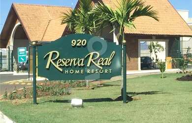 Imagem: O terreno possui 300m² de Área e está localizado em Parque