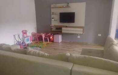 Imagem: A casa possui 2 Dormitórios, 1 Banheiro, 64m² de Área e