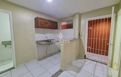Imagem: O apartamento possui 1 Dormitório, 1 Banheiro, 30m² de Área