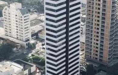 Imagem: O apartamento possui 4 Dormitórios, 4 Banheiros, 4 Vagas na